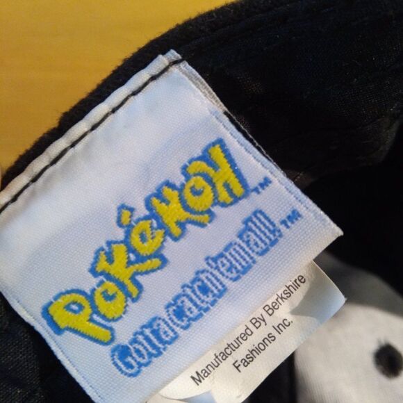 Vintage Nintendo Pokemon Catch 'Em All Strap Back Hat Youth - Picture 7 of 9